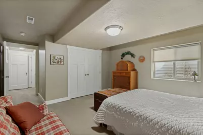10254 S Crow Wing Dr, South Jordan, UT 84009 - Photo 33