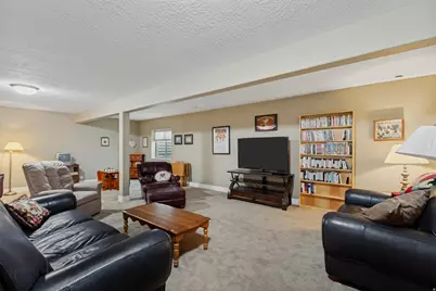 10254 S Crow Wing Dr, South Jordan, UT 84009 - Photo 39