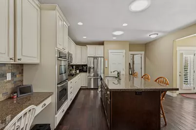 10254 S Crow Wing Dr, South Jordan, UT 84009 - Photo 15