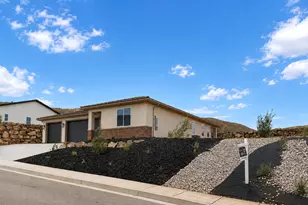 1566 E Centaurus Wy, Washington, UT 84780 - Photo 3