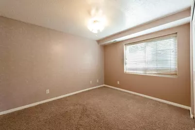 5279 S Chalkmark Cir W, Taylorsville, UT 84118 - Photo 23