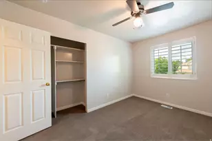 5279 S Chalk Mark Cir W, Taylorsville, UT 84129 - Photo 19