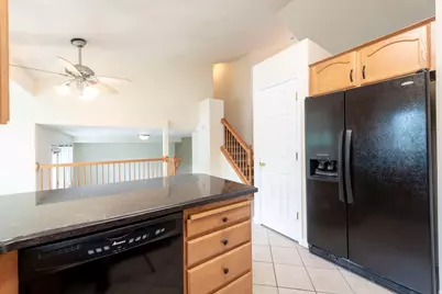 5279 S Chalkmark Cir W, Taylorsville, UT 84118 - Photo 7