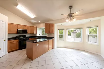 5279 S Chalkmark Cir W, Taylorsville, UT 84118 - Photo 5