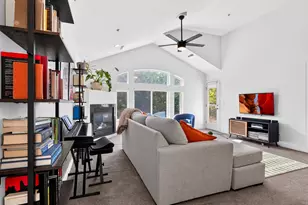 2725 S 700 E, Salt Lake City, UT 84106 - Photo 13