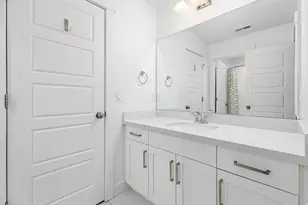 2913 S Puddle Ln, Saratoga Springs, UT 84045 - Photo 31