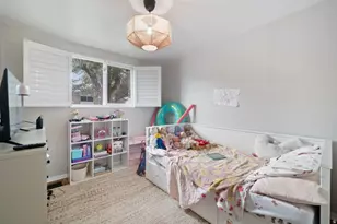 10368 S Crocus St, Sandy, UT 84094 - Photo 13