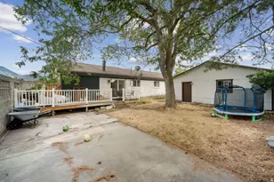 10368 S Crocus St, Sandy, UT 84094 - Photo 25