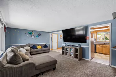 293 W 5200 S, Ogden, UT 84405 - Photo 3
