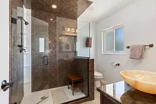 2315 E Crk Rd, Sandy, UT 84093 - Photo 15