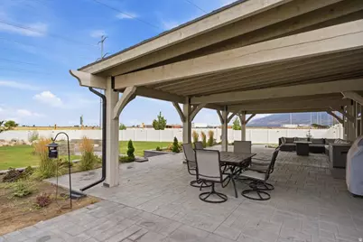 2189 N 1000 W, West Bountiful, UT 84087 - Photo 29