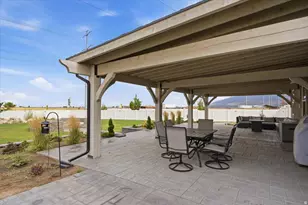 2189 N 1000 W, West Bountiful, UT 84087 - Photo 29