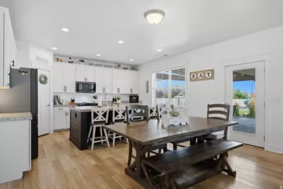 2189 N 1000 W, West Bountiful, UT 84087 - Photo 11