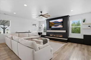 2189 N 1000 W, West Bountiful, UT 84087 - Photo 9