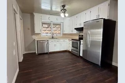 562 N 1000 W, Salt Lake City, UT 84116 - Photo 3
