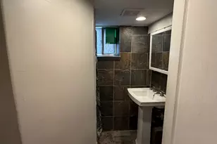 562 N 1000 W, Salt Lake City, UT 84116 - Photo 25