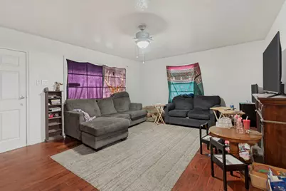 562 N 1000 W, Salt Lake City, UT 84116 - Photo 3