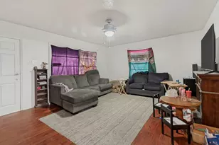 562 N 1000 W, Salt Lake City, UT 84116 - Photo 3