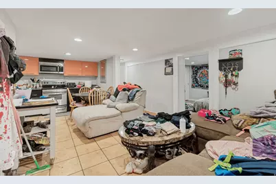 562 N 1000 W, Salt Lake City, UT 84116 - Photo 17