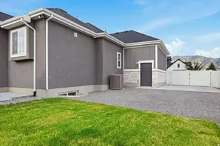 5729 N Timber Ln, Stansbury Park, UT 84074 - Photo 31
