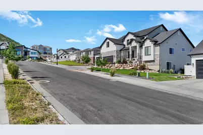 14639 S Annika Run Dr W #16, Herriman, UT 84096 - Photo 9