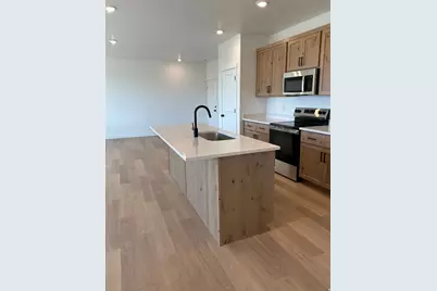 272 E 850 S #7-301, Spanish Fork, UT 84660 - Photo 13