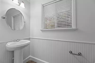 405 N 2975 W, Layton, UT 84041 - Photo 17