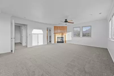 405 N 2975 W, Layton, UT 84041 - Photo 27