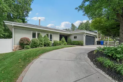 2451 E Murray Holladay Rd S, Holladay, UT 84117 - Photo 27