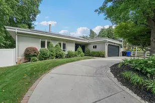 2451 E Murray Holladay Rd S, Holladay, UT 84117 - Photo 27