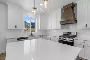 660 S 50 E, Hyde Park, UT 84341 - Photo 17