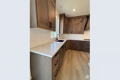 660 S 50 E, Hyde Park, UT 84341 - Photo 11