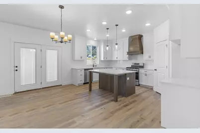 660 S 50 E, Hyde Park, UT 84341 - Photo 13