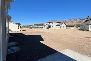 660 S 50 E, Hyde Park, UT 84341 - Photo 29