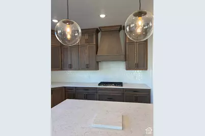 660 S 50 E, Hyde Park, UT 84341 - Photo 5