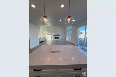 660 S 50 E, Hyde Park, UT 84341 - Photo 7