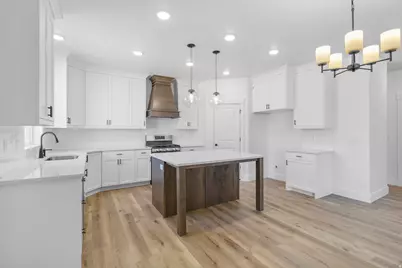 660 S 50 E, Hyde Park, UT 84341 - Photo 15