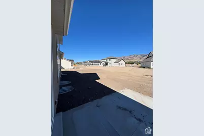 660 S 50 E, Hyde Park, UT 84341 - Photo 27