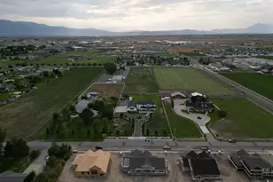 660 S 50 E, Hyde Park, UT 84341 - Photo 39