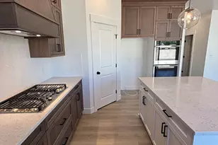 660 S 50 E, Hyde Park, UT 84341 - Photo 15