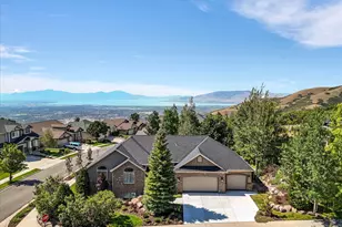 1942 E Vista Ridge Ct, Draper, UT 84020 - Photo 1