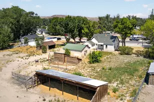 153 W 100 S, Gunnison, UT 84634 - Photo 35