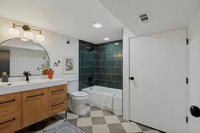 768 N 1300 W, Salt Lake City, UT 84116 - Photo 27