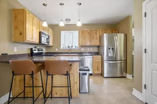 7065 N Cherokee St, Eagle Mountain, UT 84005 - Photo 13