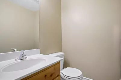 7065 N Cherokee St, Eagle Mountain, UT 84005 - Photo 27