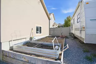 7065 N Cherokee St, Eagle Mountain, UT 84005 - Photo 29