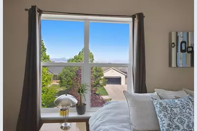 7065 N Cherokee St, Eagle Mountain, UT 84005 - Photo 19