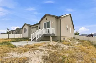 6017 N Sheps Rd, Eagle Mountain, UT 84005 - Photo 23