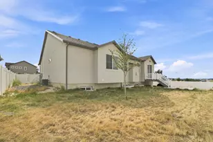 6017 N Sheps Rd, Eagle Mountain, UT 84005 - Photo 21
