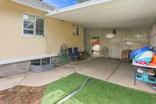 804 E Canyon Rd S, Ogden, UT 84401 - Photo 21